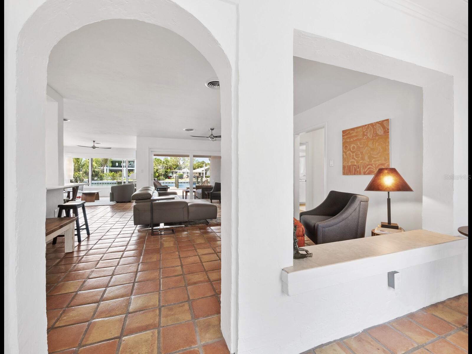 SAINT ARMANDS DIVISION JOHN RINGLING ESTS - Residential