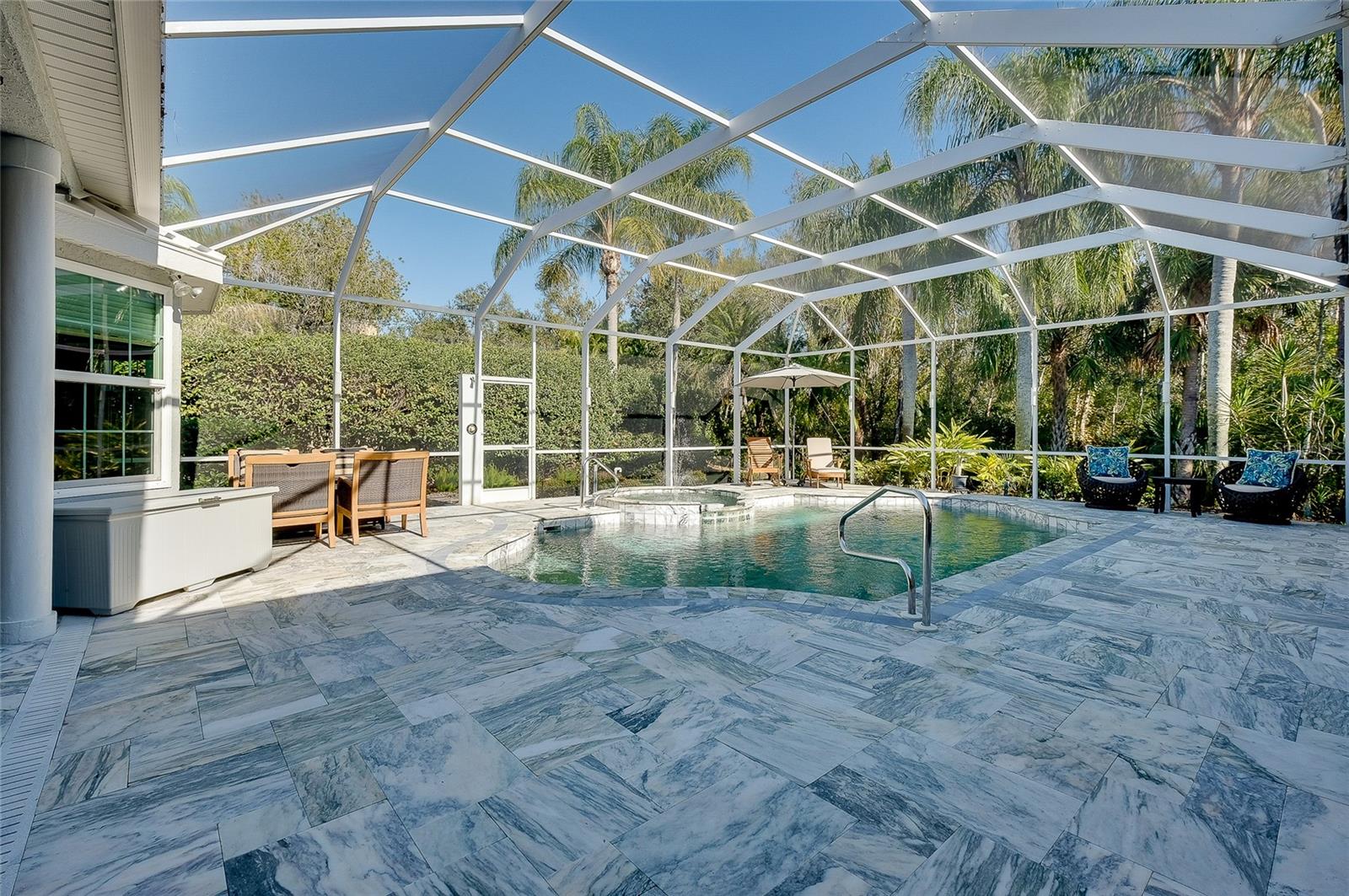 EDGEWATER VILLAGE SP B UN 1 - Residential