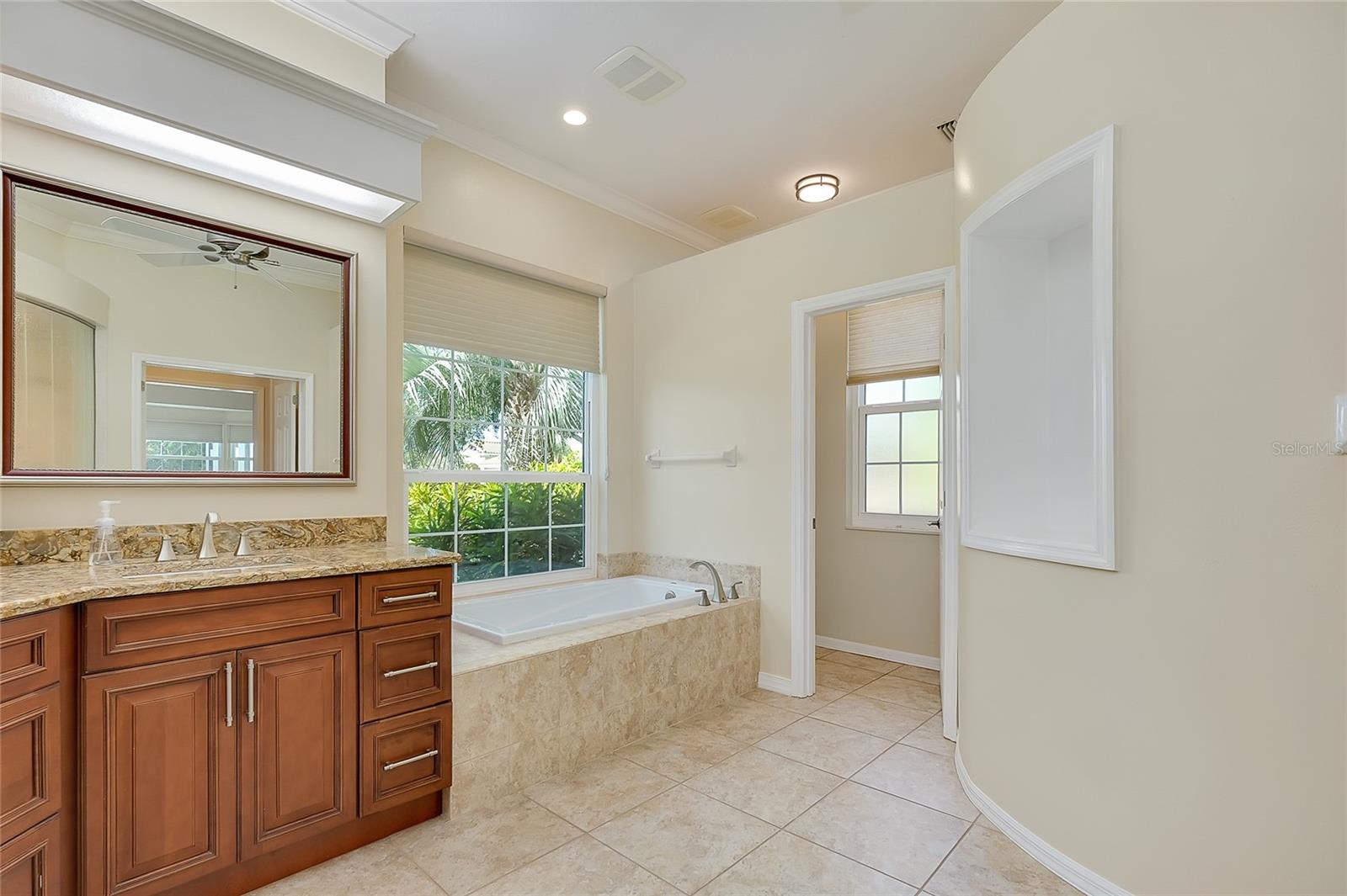 EDGEWATER VILLAGE SP B UN 1 - Residential