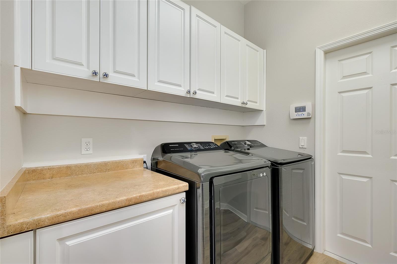 EDGEWATER VILLAGE SP B UN 1 - Residential