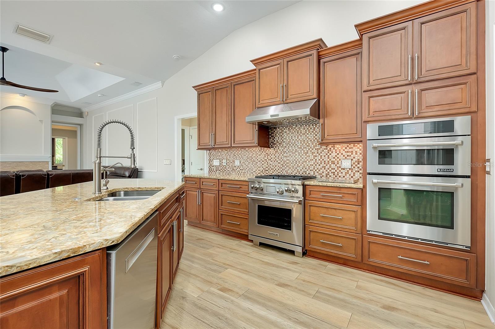 EDGEWATER VILLAGE SP B UN 1 - Residential