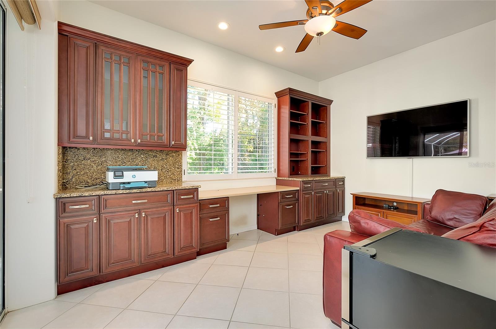 EDGEWATER VILLAGE SP B UN 1 - Residential