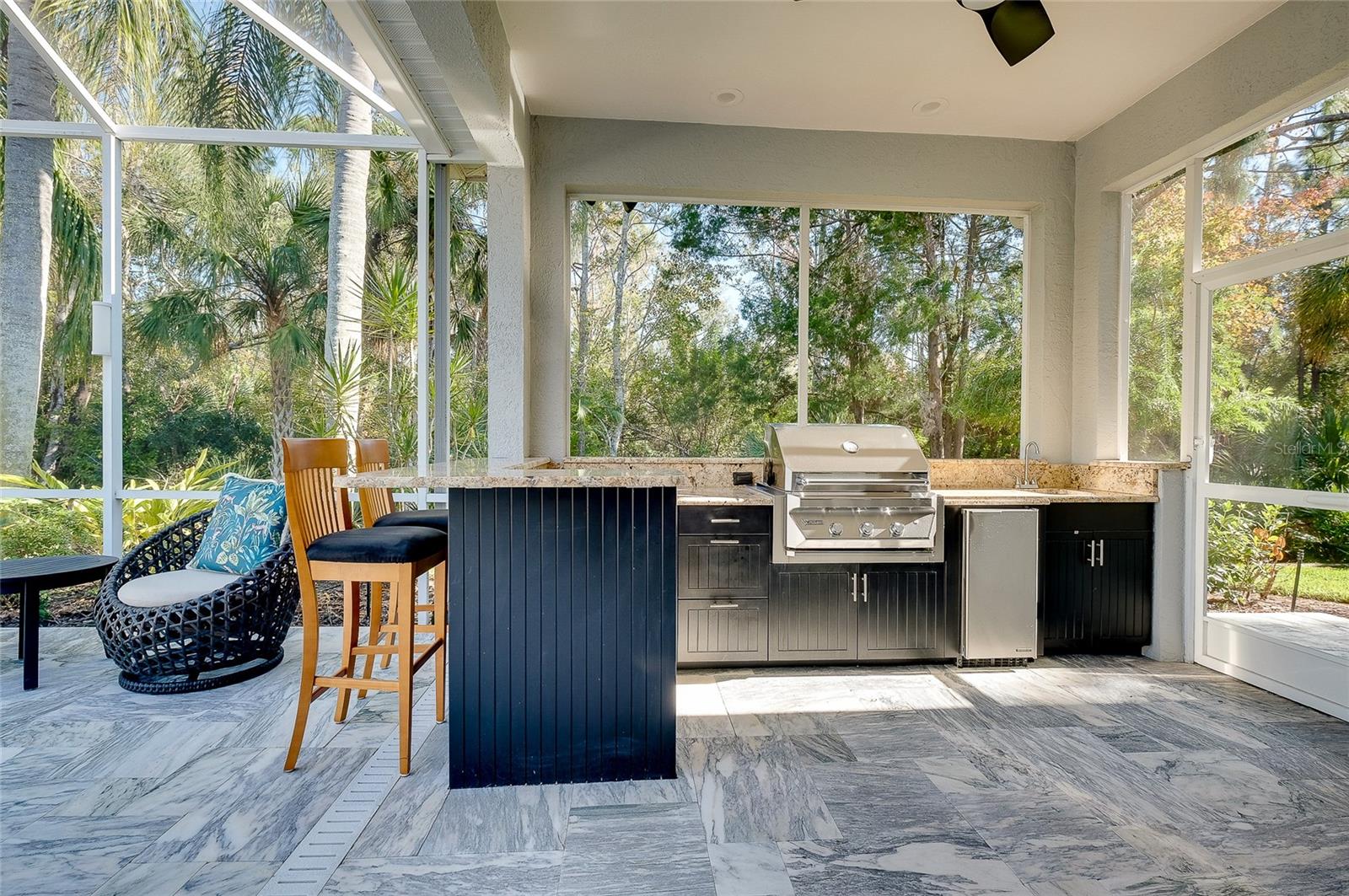 EDGEWATER VILLAGE SP B UN 1 - Residential