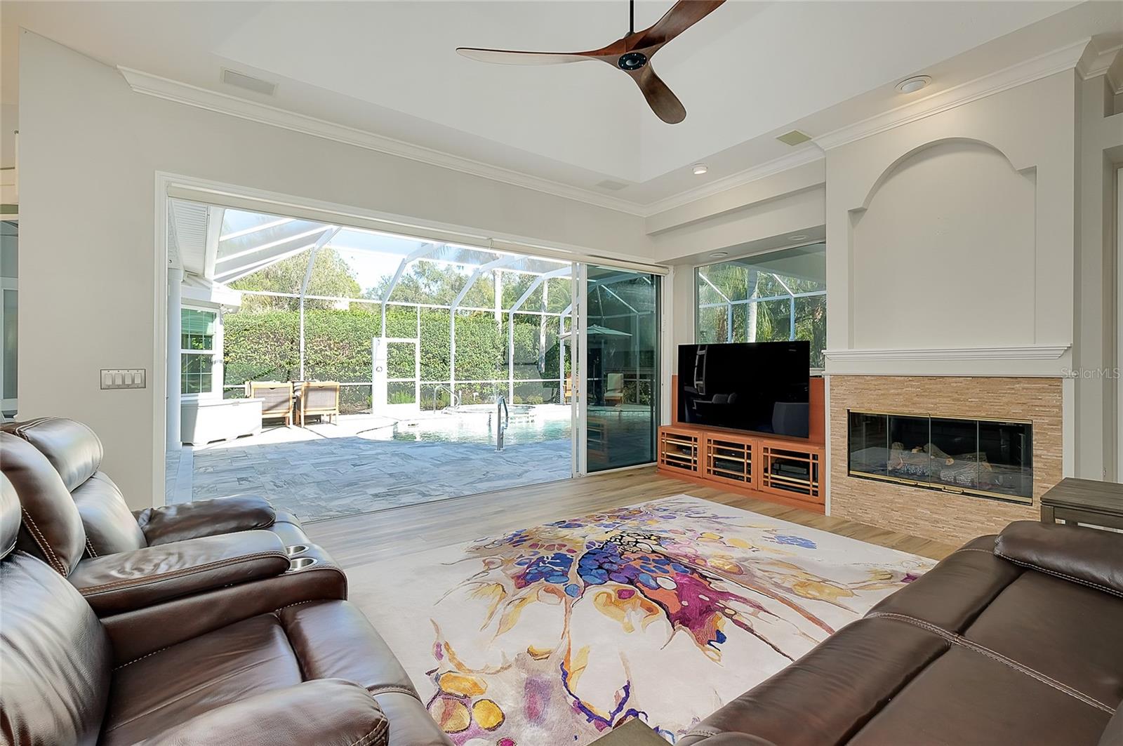 EDGEWATER VILLAGE SP B UN 1 - Residential