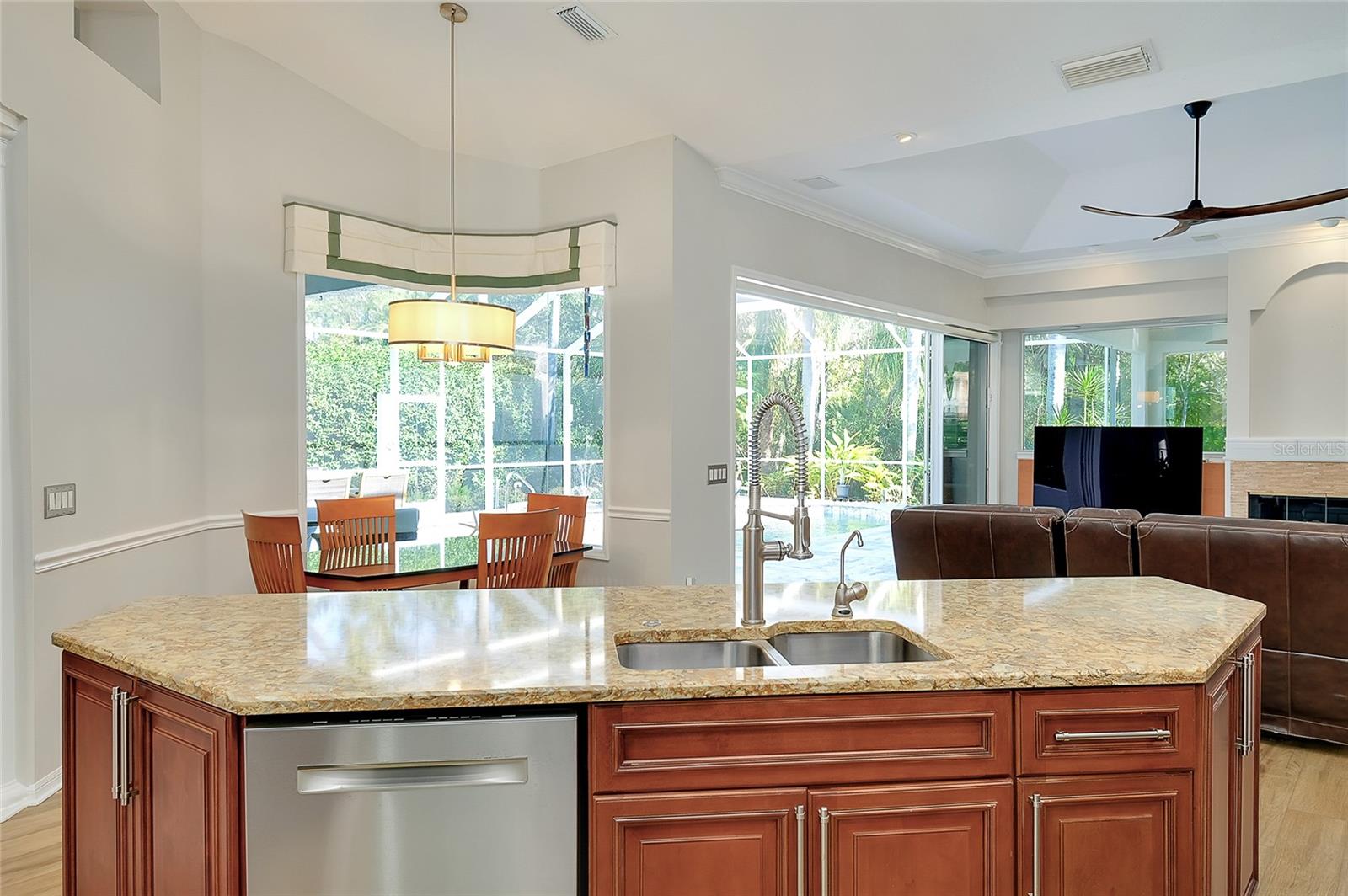 EDGEWATER VILLAGE SP B UN 1 - Residential