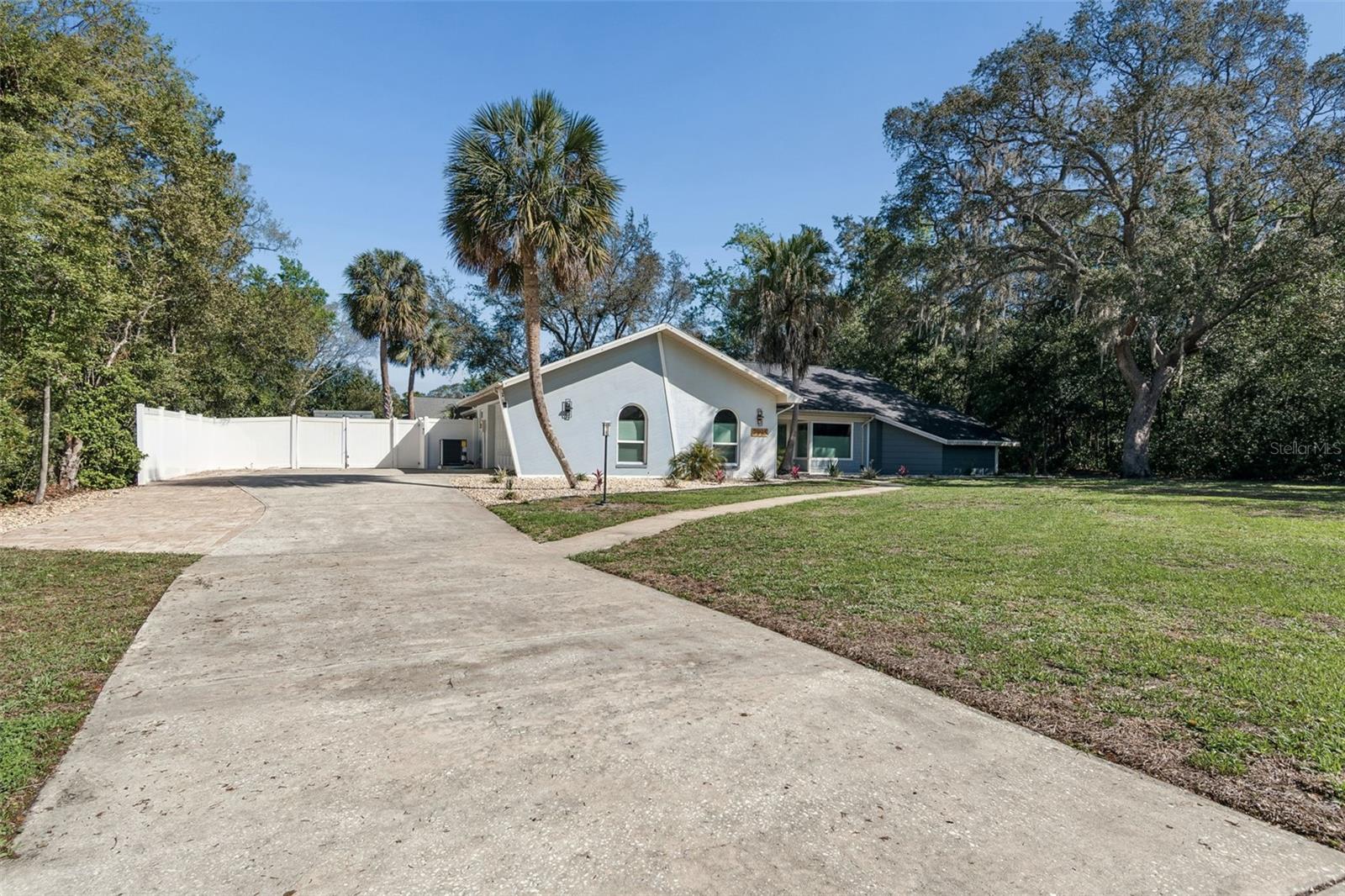 RIVER COUNTRY ESTATES - Residential