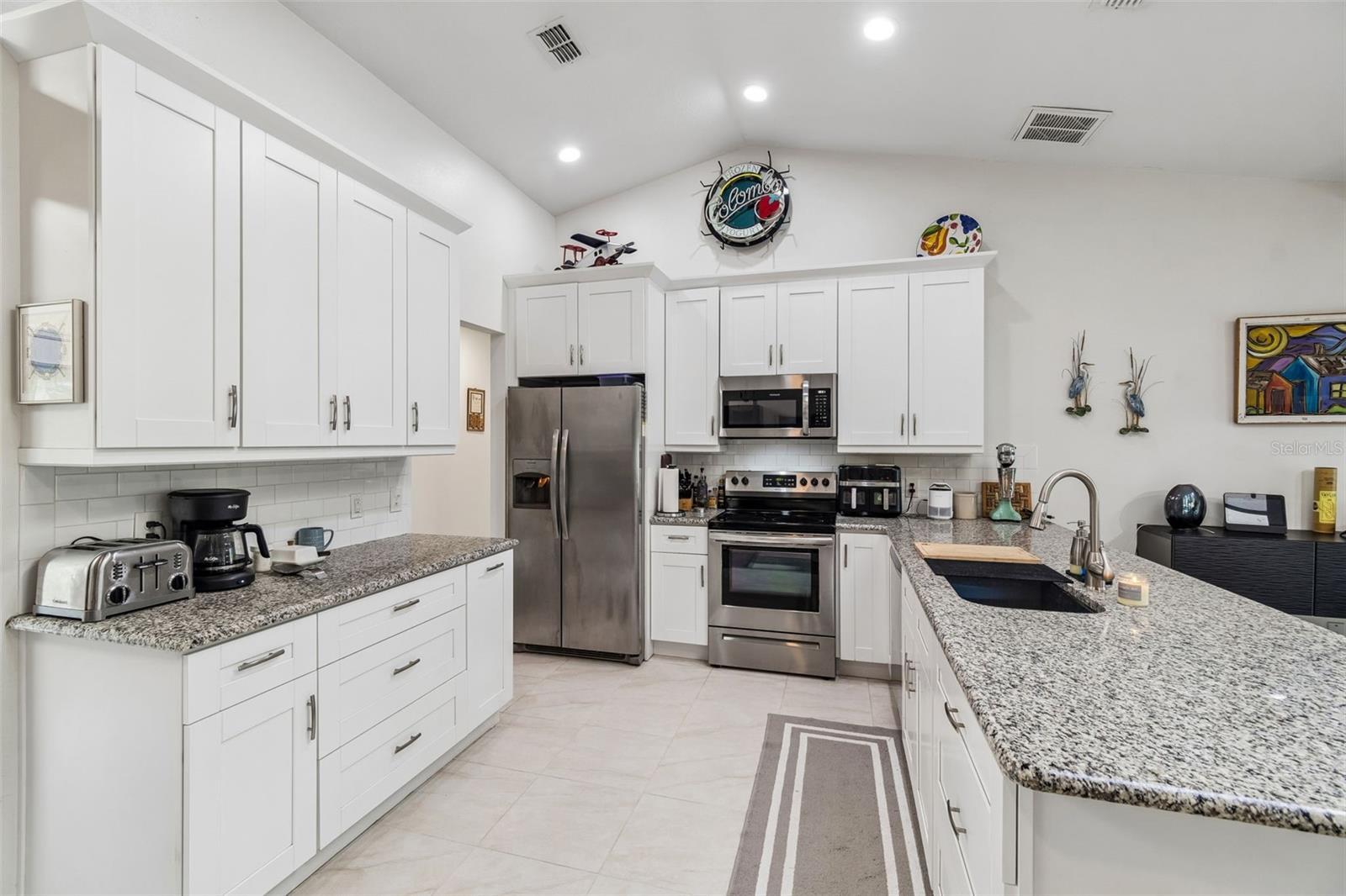 RIVER COUNTRY ESTATES - Residential