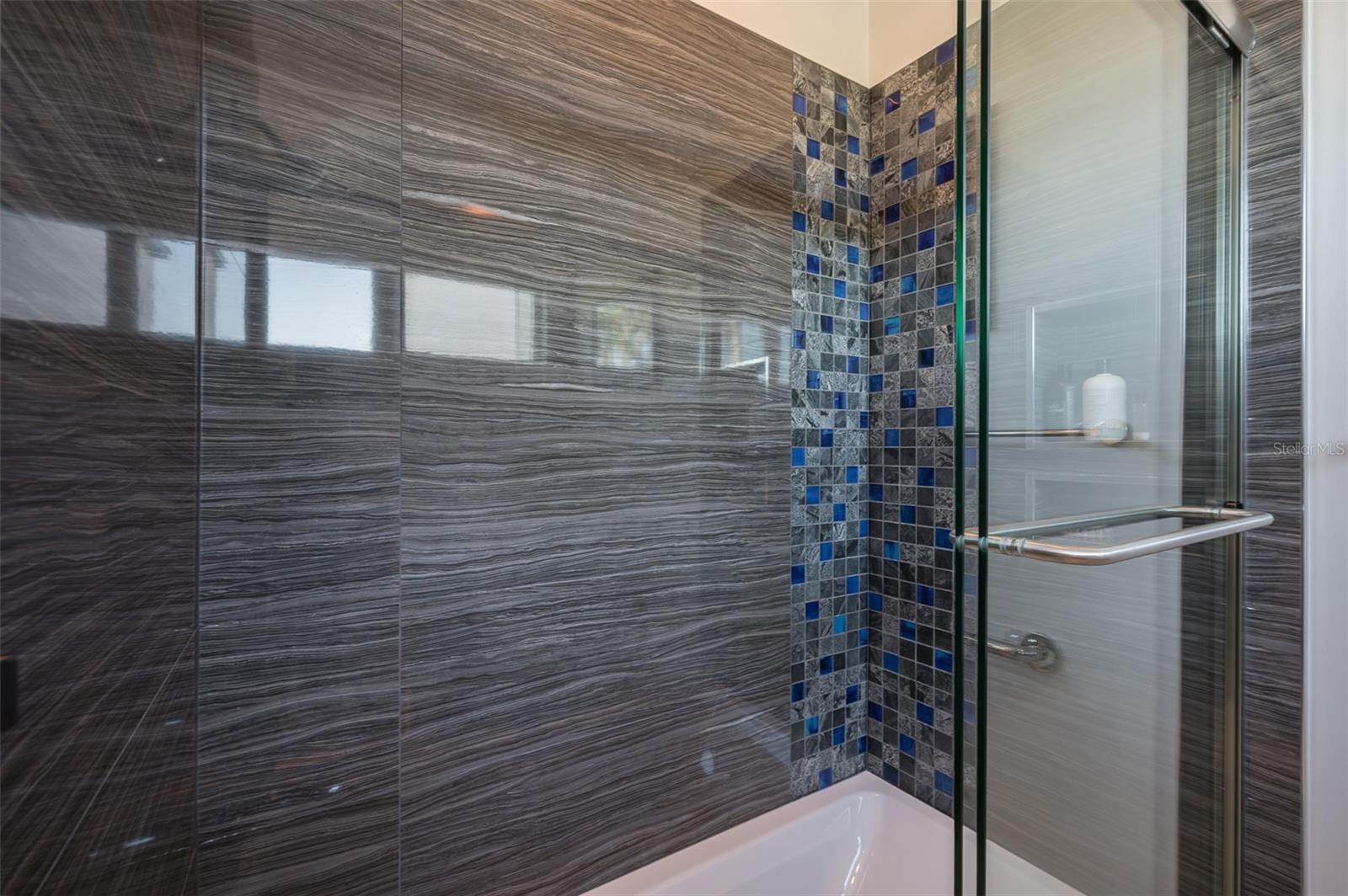 LIDO C - Residential