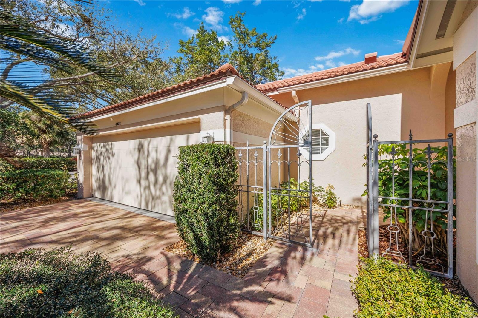 MEADOWS THE - Residential