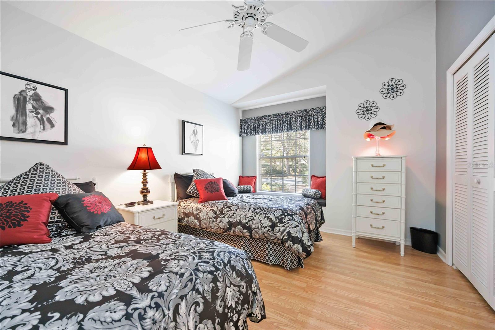 MEADOWS THE - Residential