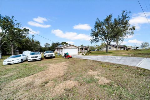 A home in DADE CITY