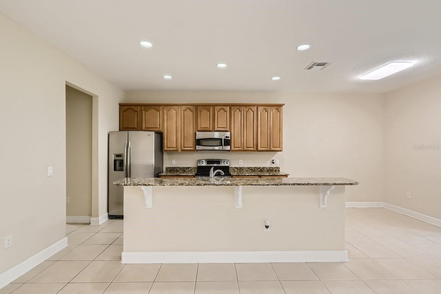 MANDALAY AT BELLA TRAE P15 - Residential Lease