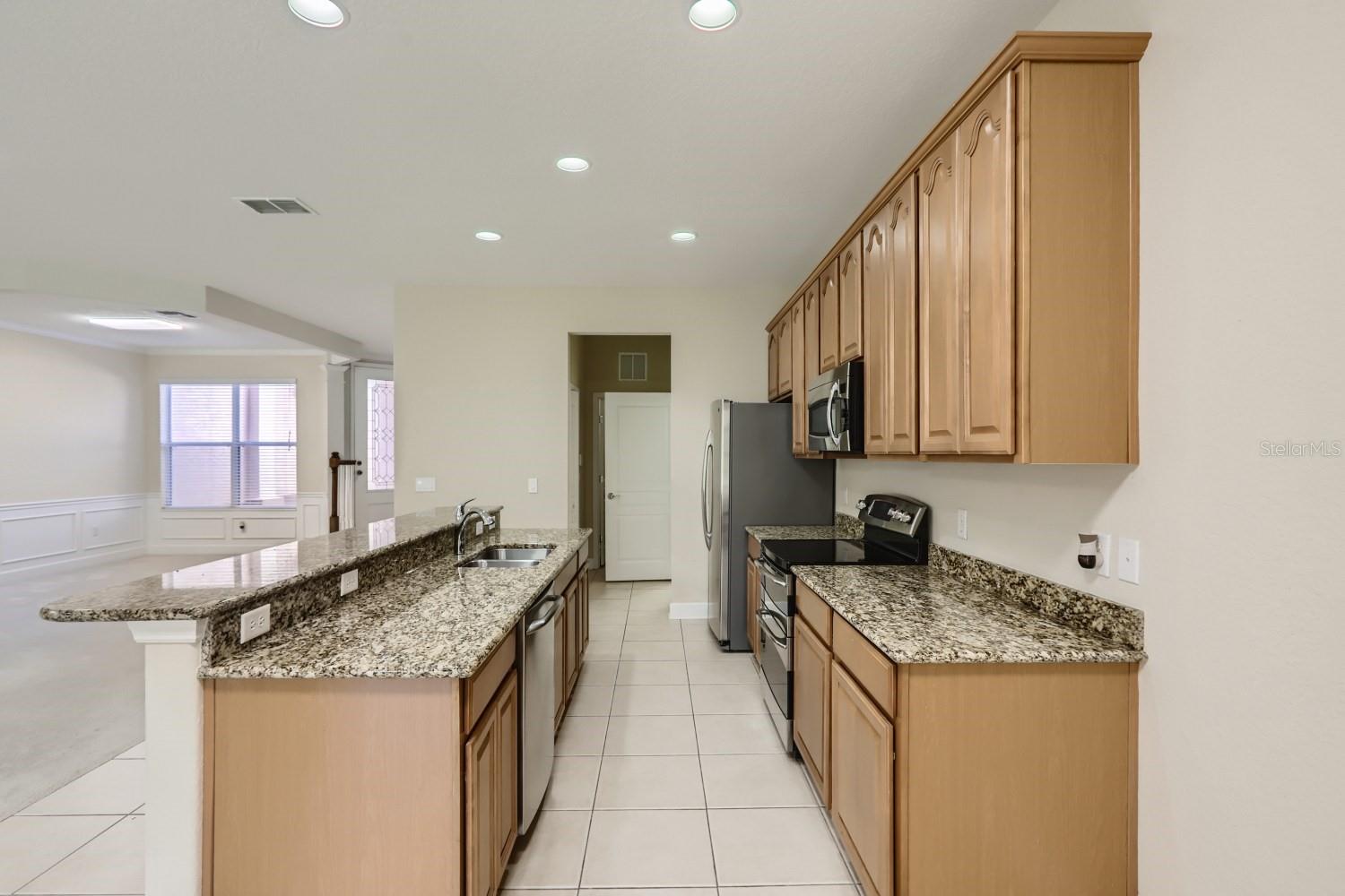 MANDALAY AT BELLA TRAE P15 - Residential Lease