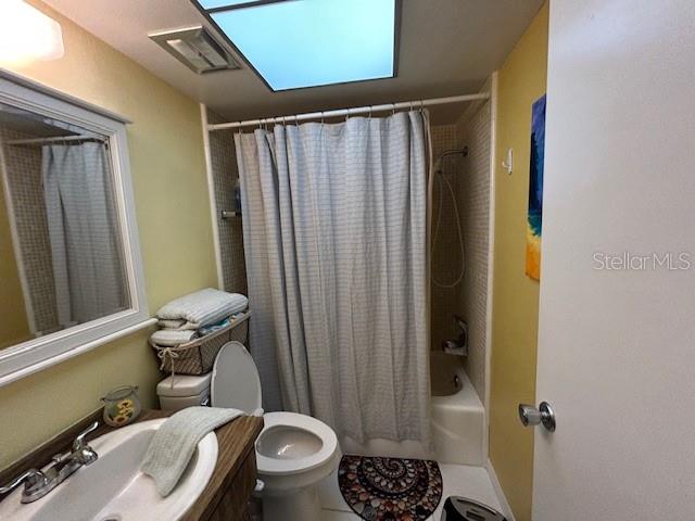 PENNWOOD MANOR - Residential Lease