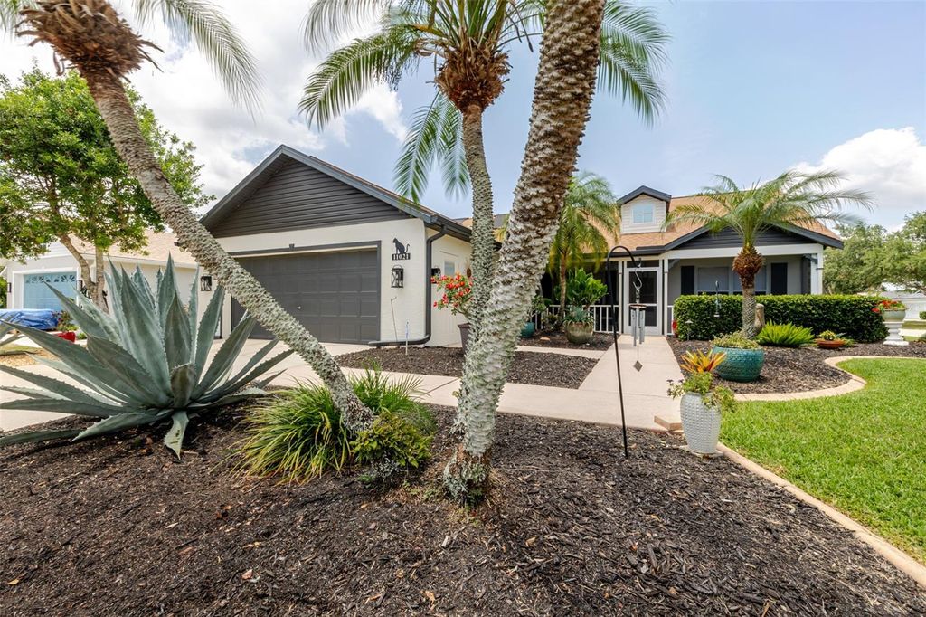 Photo of 11021 4th Avenue E, Bradenton, FL 34212 (MLS # A4653318)