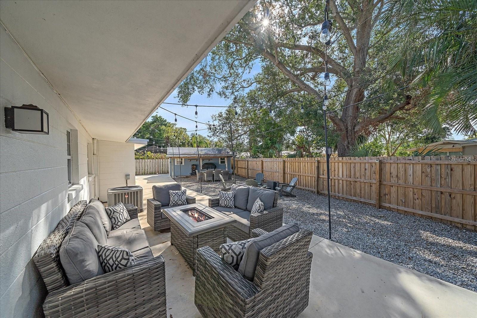 TUXEDO PARK - Residential