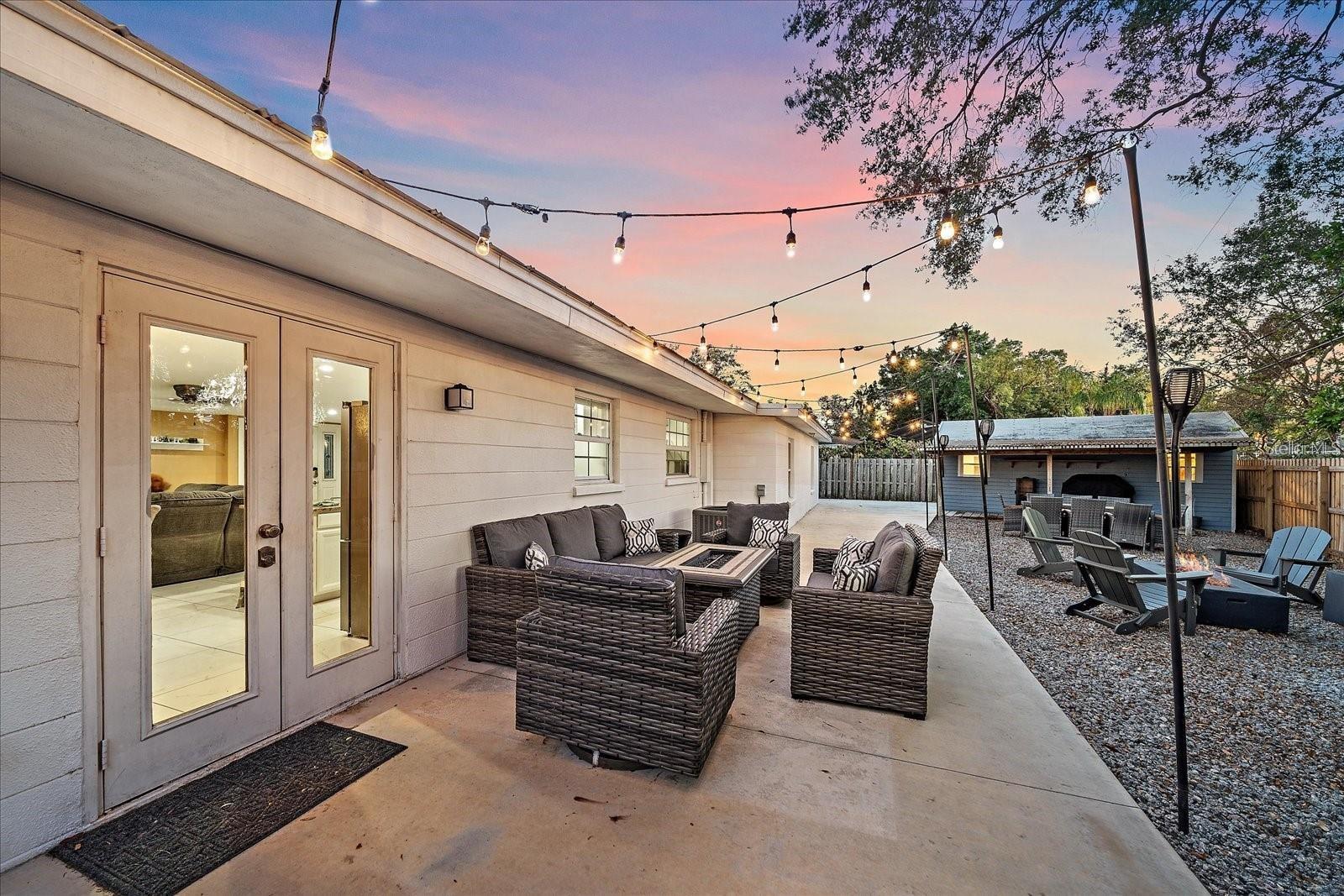 TUXEDO PARK - Residential