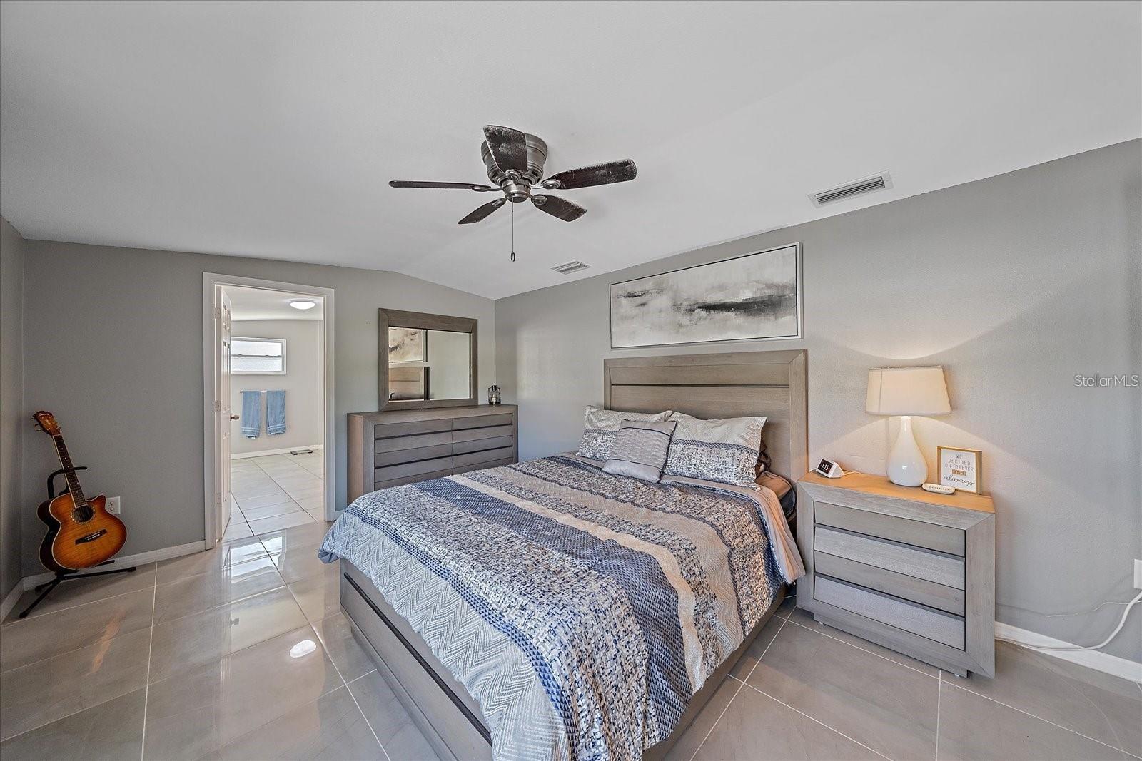 TUXEDO PARK - Residential