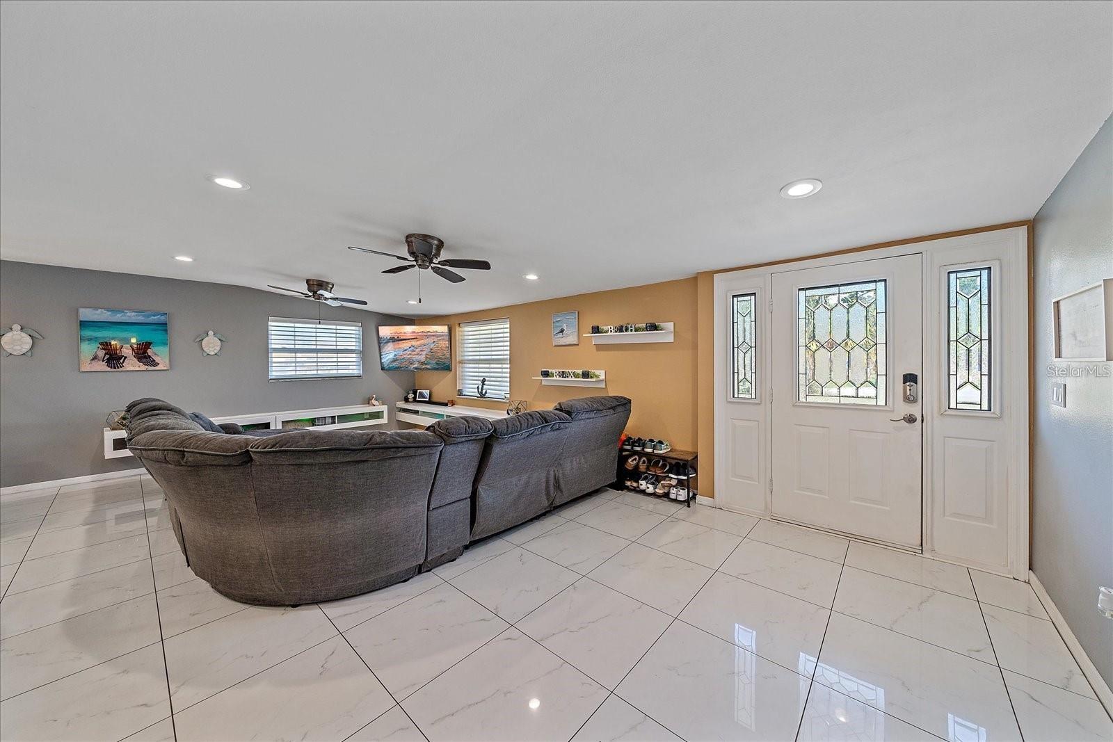 TUXEDO PARK - Residential