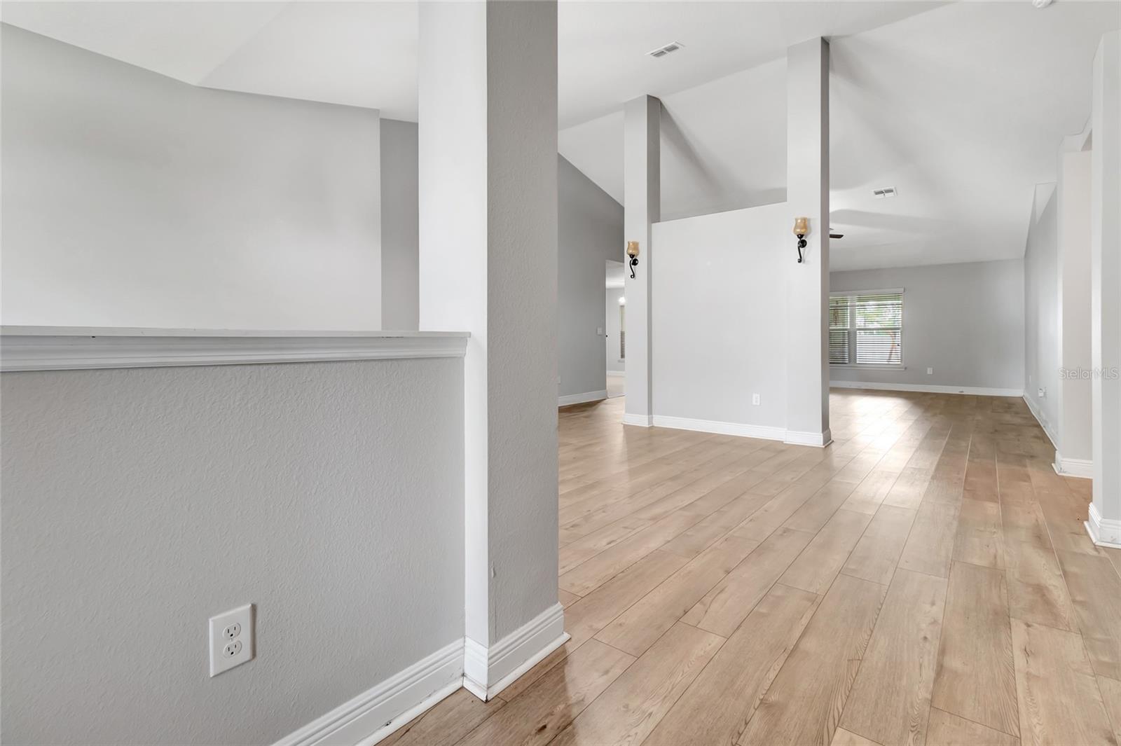 2301 ANGEL FISH LOOP