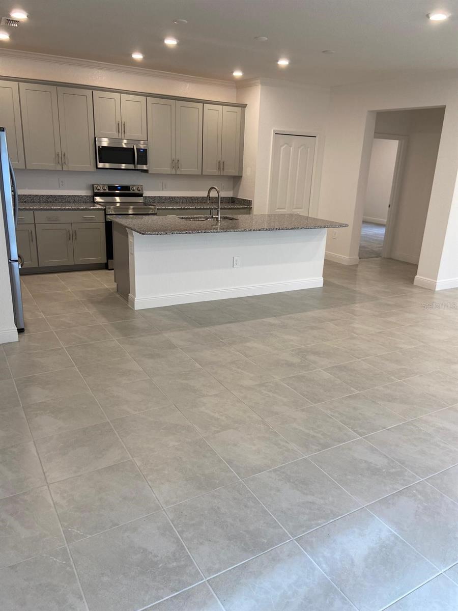 HAMMOCKS/WEST PORT PH 1 - Residential Lease