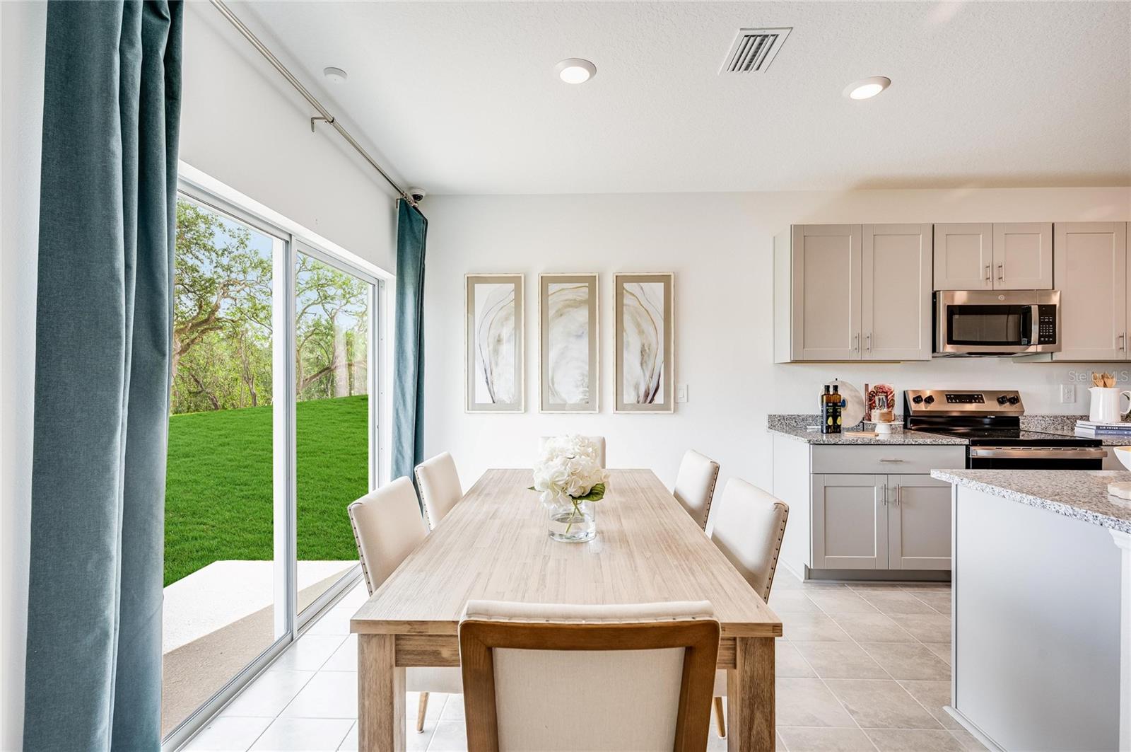 PALM WIND - Residential