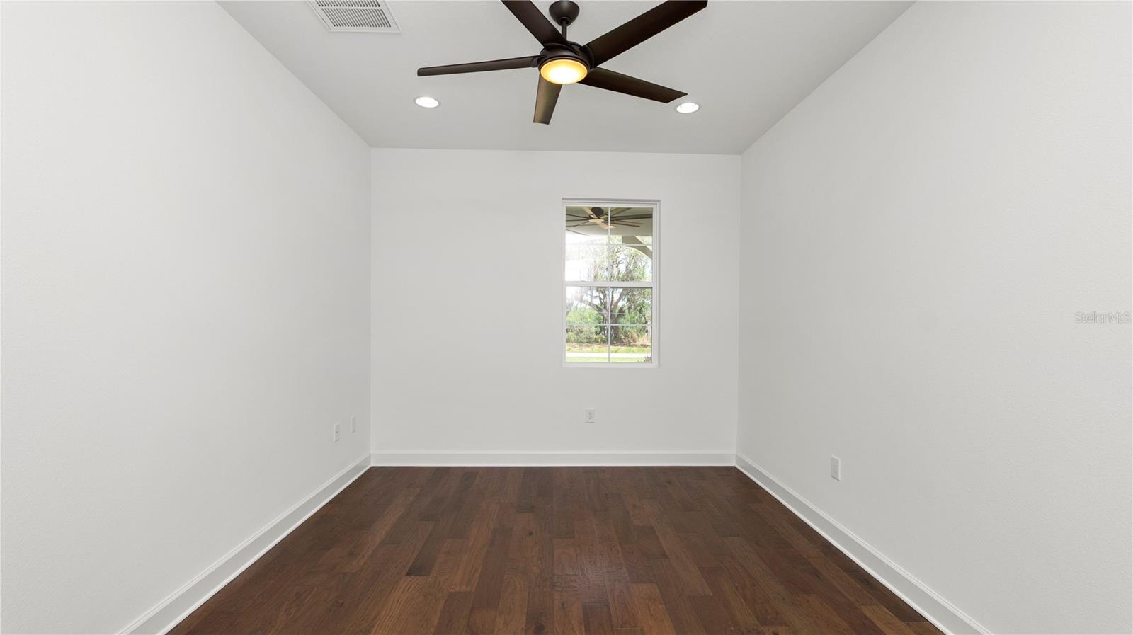 CLIFFSIDE LAKES SUB - Residential