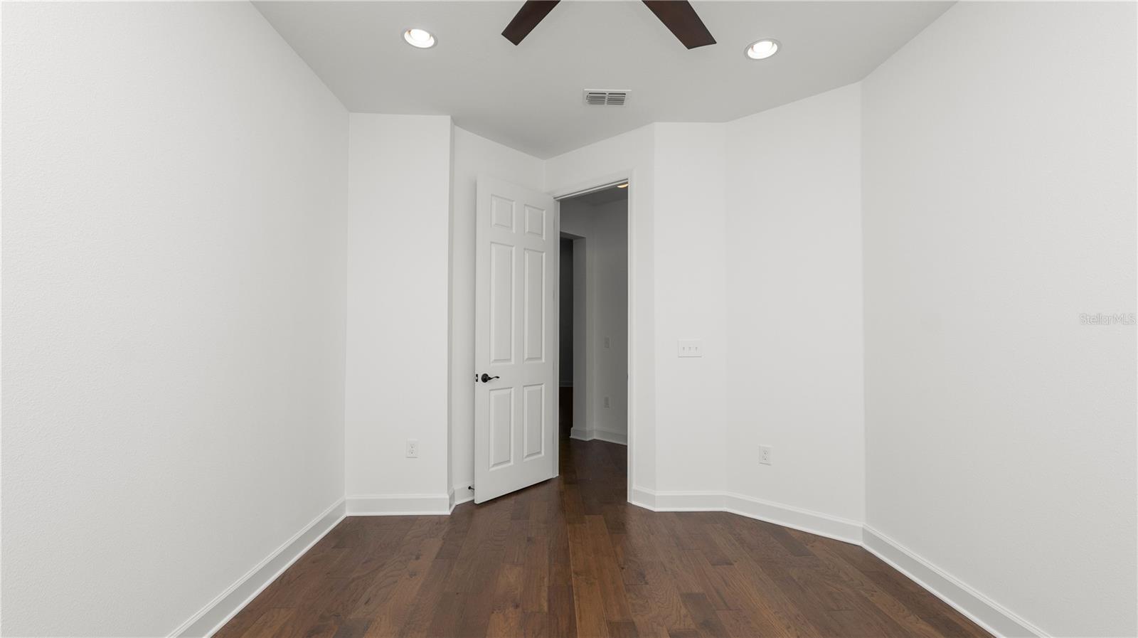 CLIFFSIDE LAKES SUB - Residential