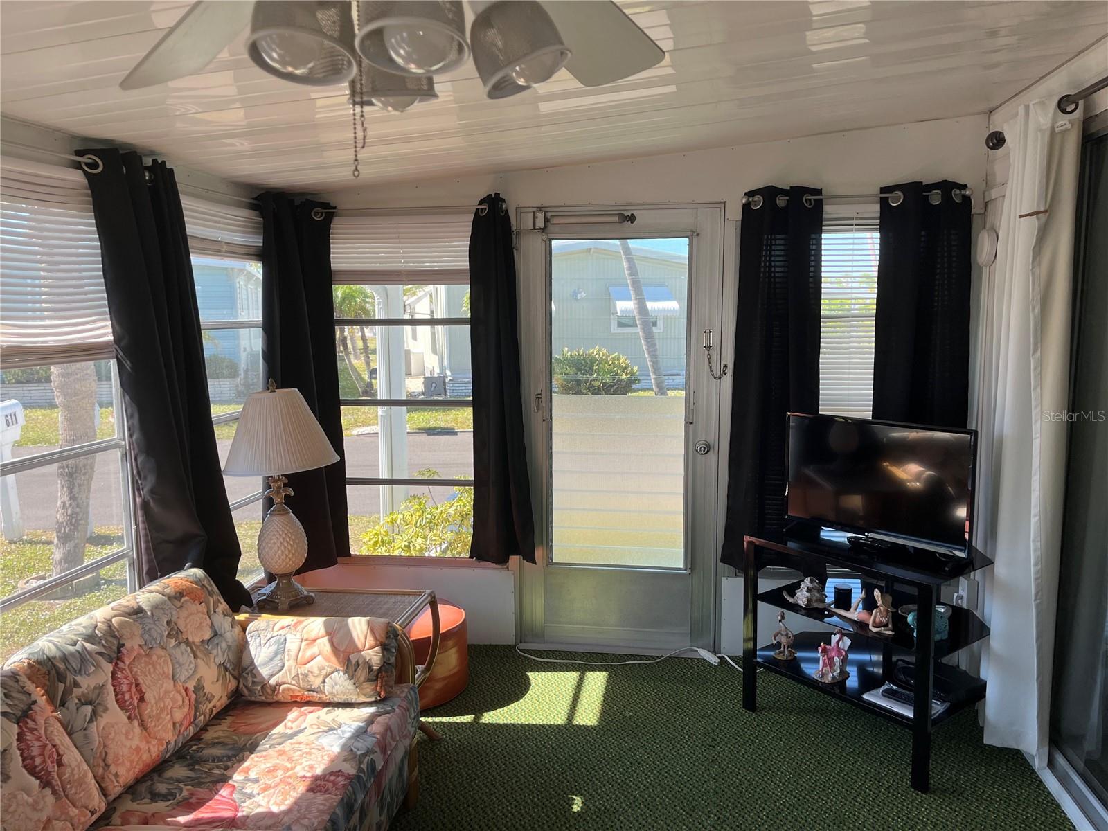 VENICE ISLE - Residential