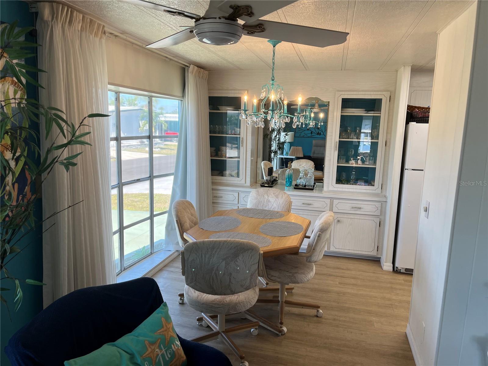 VENICE ISLE - Residential