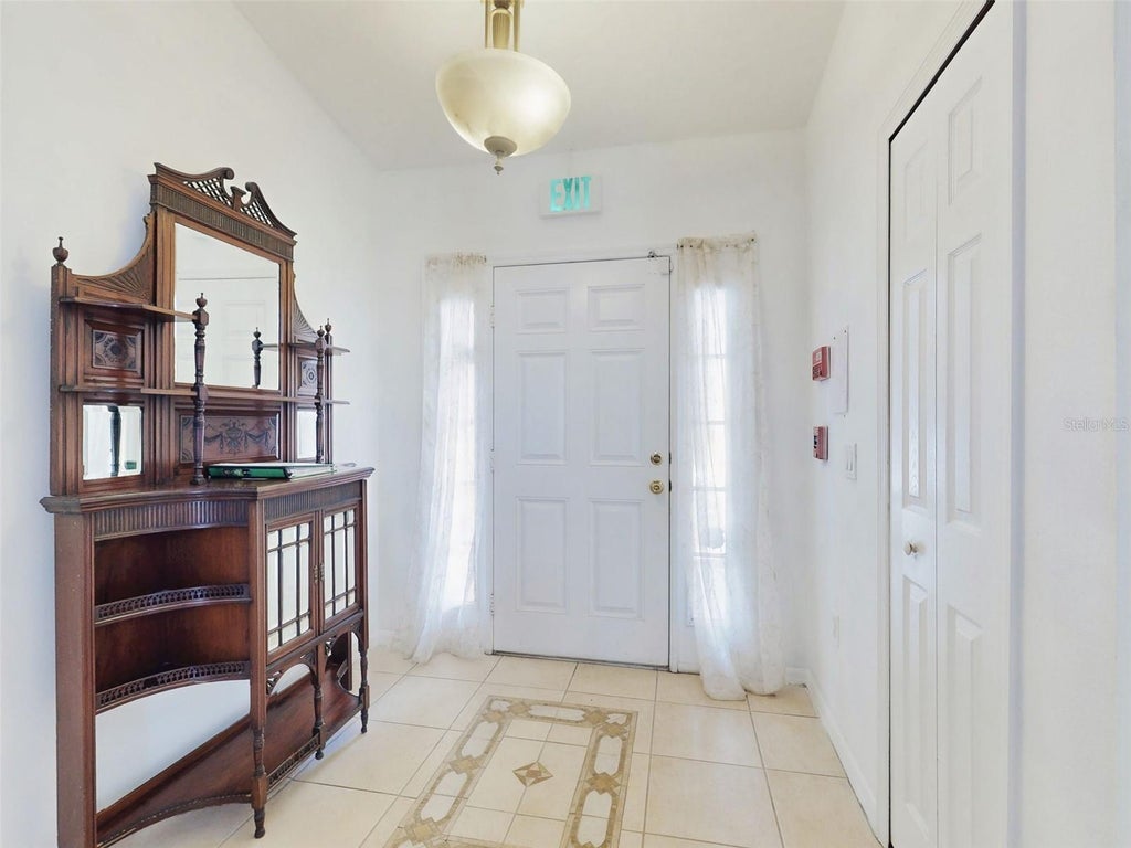 Photo of 185 Winding Cove Ave, Apopka, FL 32703 (MLS # O6418707)