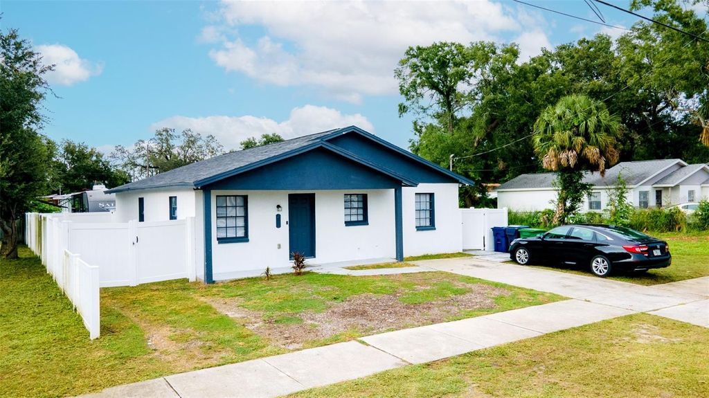 Photo of 3414 E Wilder Avenue, Tampa, FL 33610 (MLS # TB8429855)