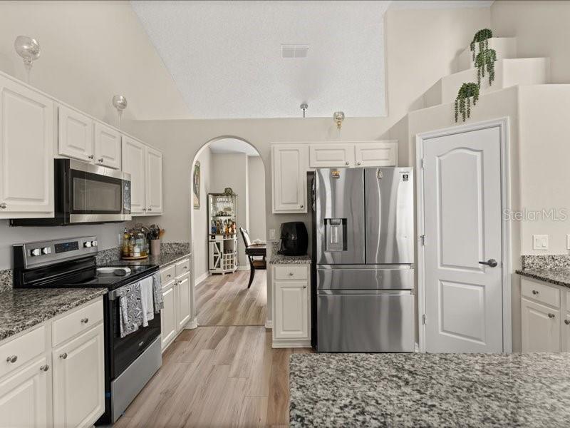 WATERFORD LAKES TR N24 - Residential