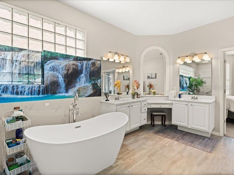 WATERFORD LAKES TR N24 - Residential