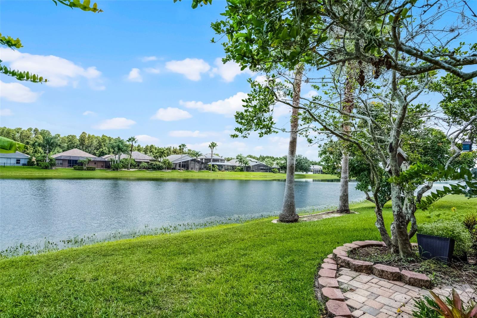 IVY LAKE ESTATES - Residential