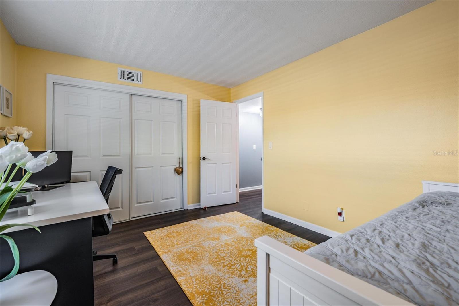 COVE CAY 26-20 VILLAGE II - Residential
