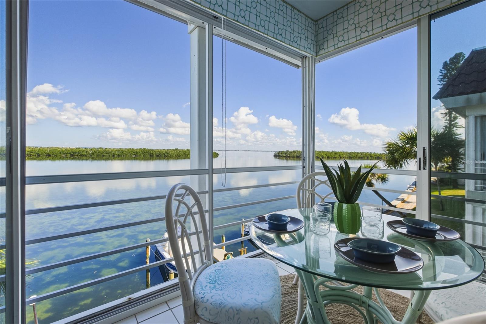 LONGBOAT HARBOUR - Residential