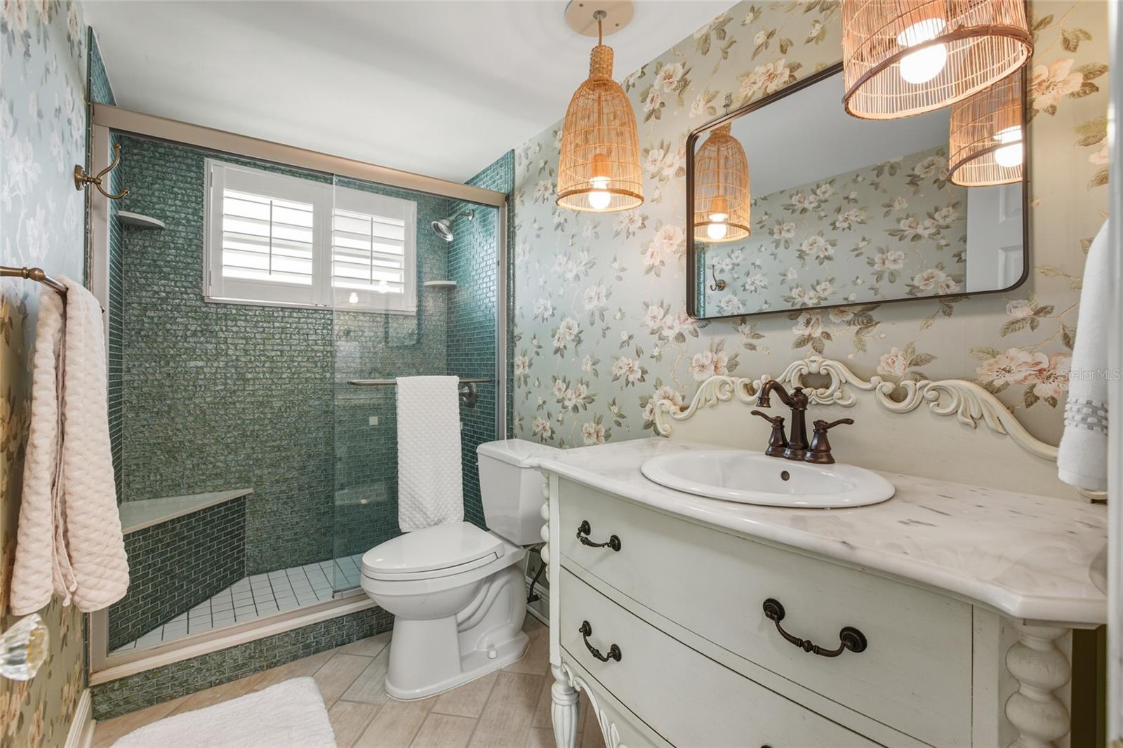 LONGBOAT HARBOUR - Residential