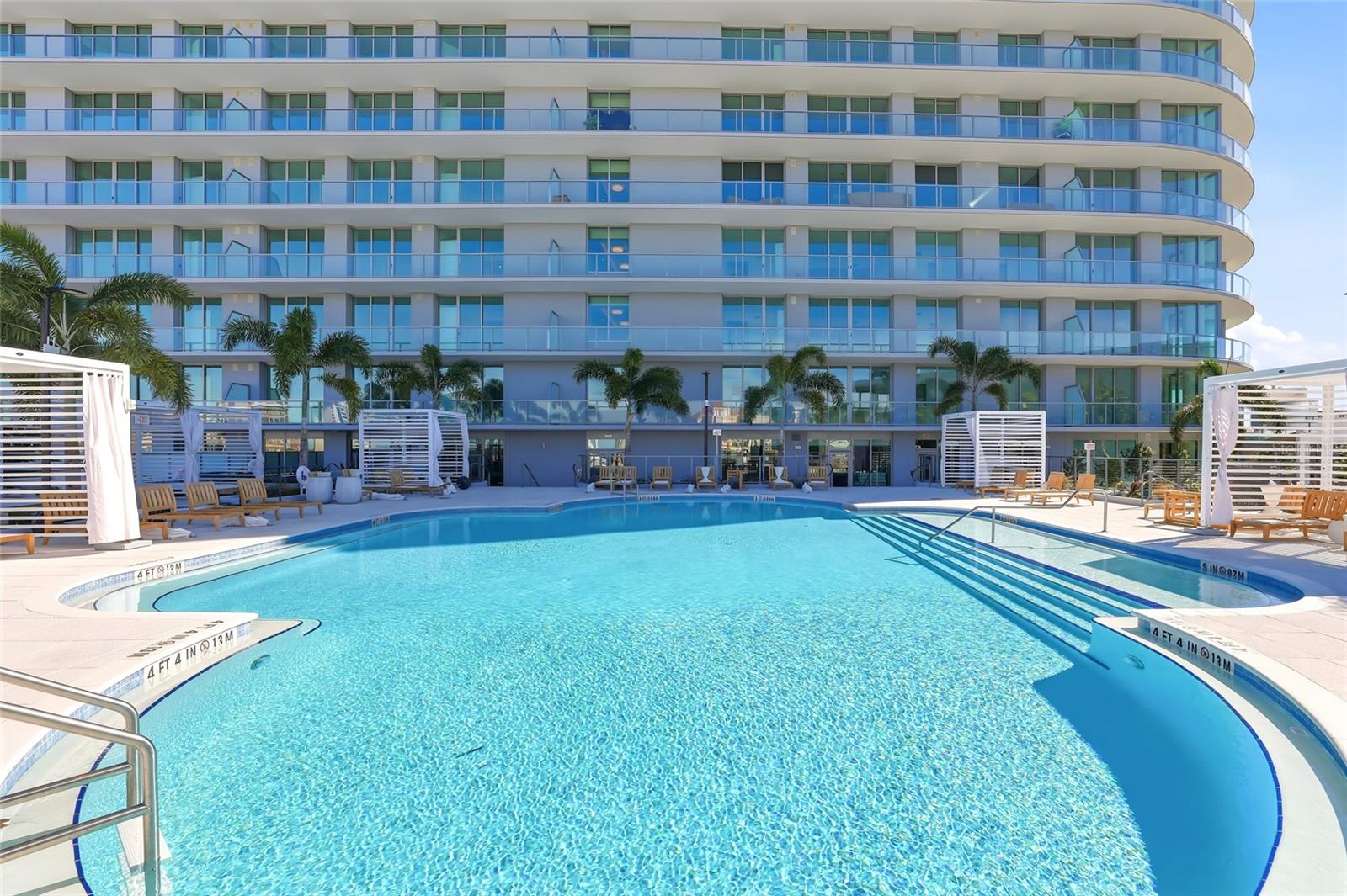 400 CENTRAL - Residential