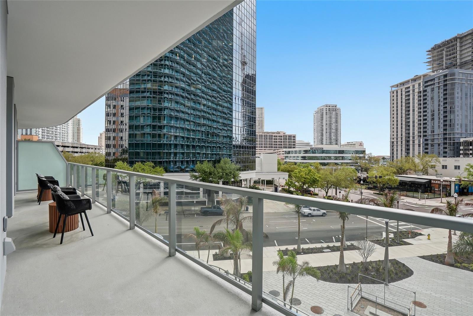 400 CENTRAL - Residential