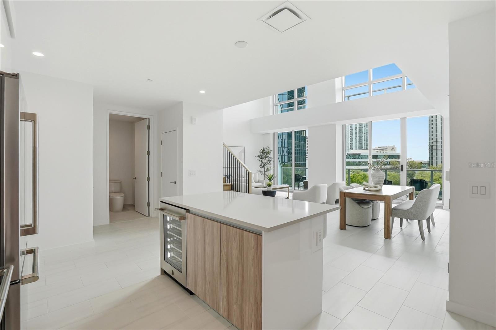 400 CENTRAL - Residential