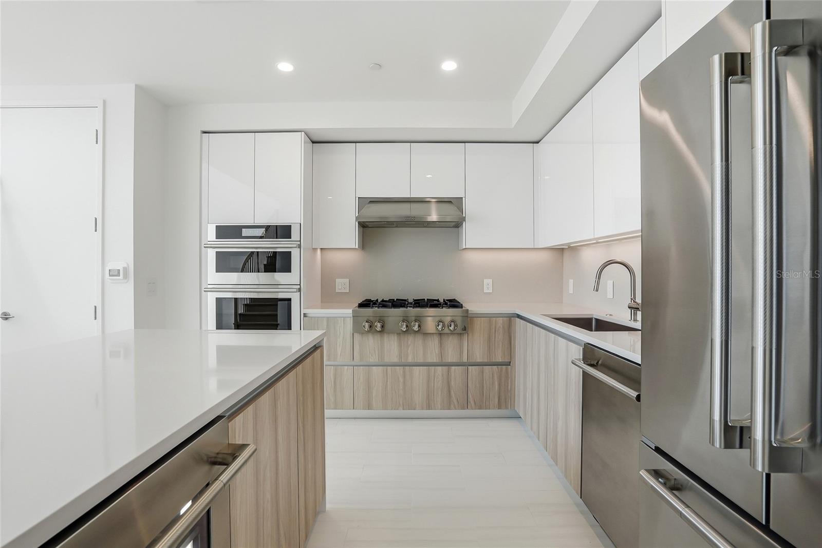 400 CENTRAL - Residential