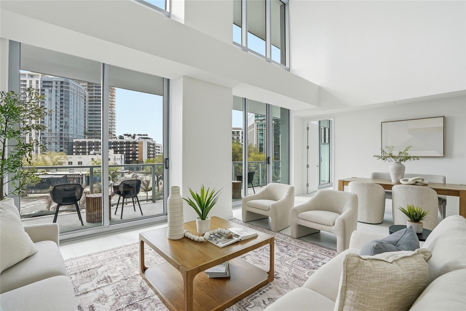 400 CENTRAL - Residential