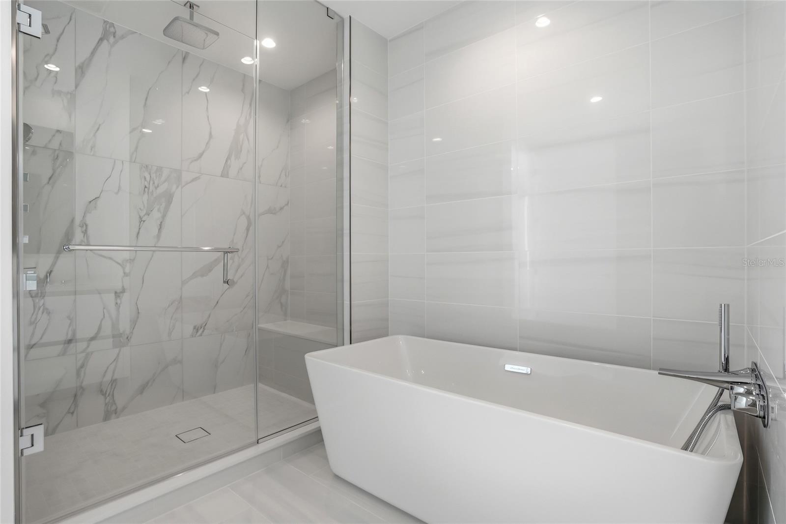 400 CENTRAL - Residential