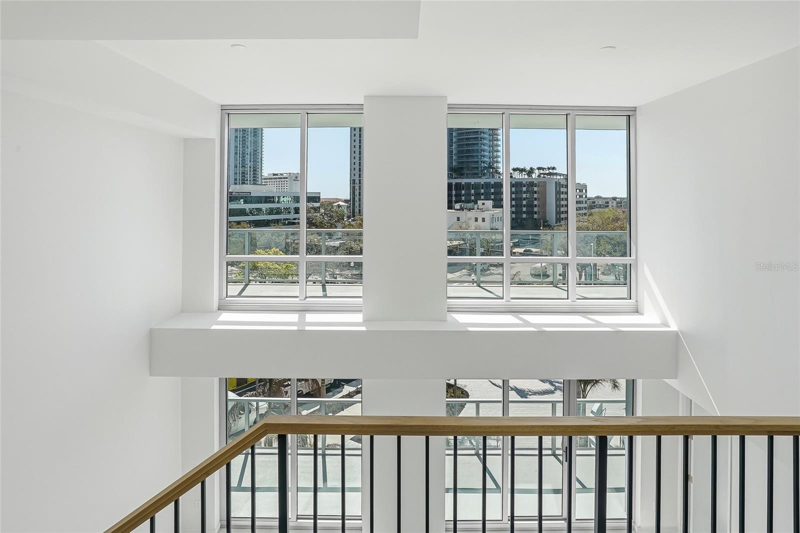 400 CENTRAL - Residential