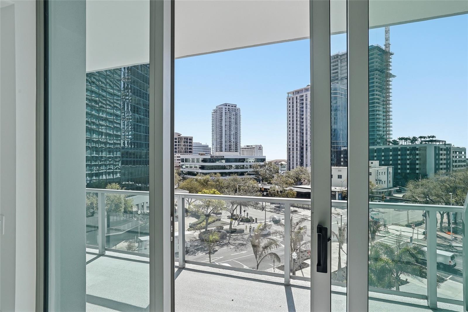 400 CENTRAL - Residential