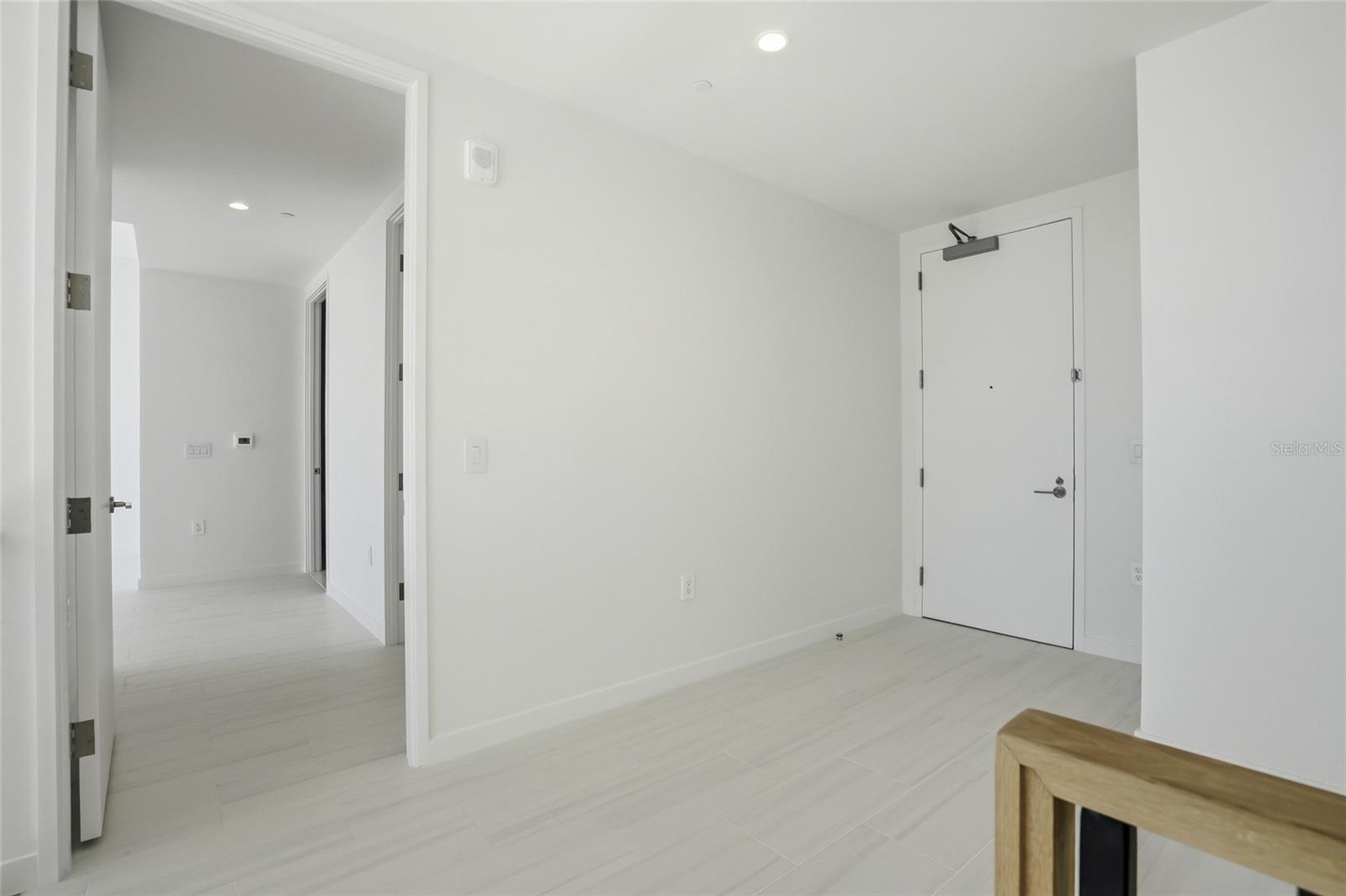 400 CENTRAL - Residential