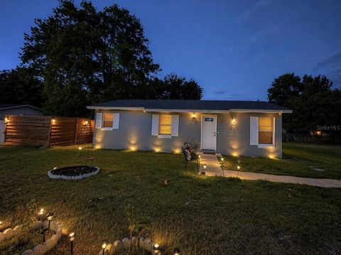 Photo of 14671 SW 38th Terrace Road, Ocala, FL 34473 (MLS # OM722574)