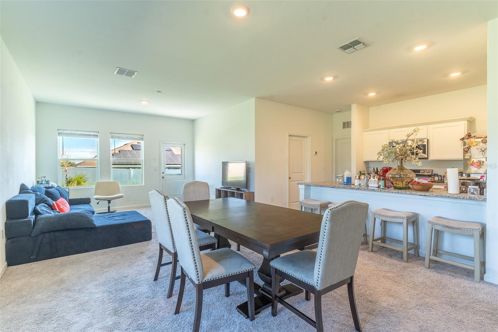 436 HENNEPIN LOOP