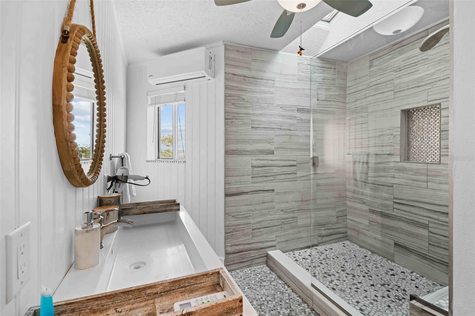 HERNANDO BEACH - Residential